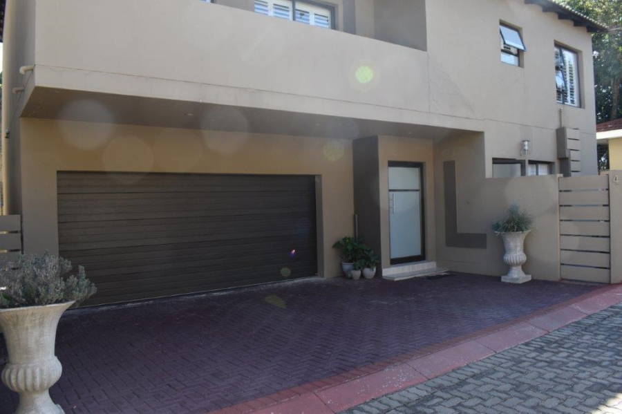 3 Bedroom Property for Sale in Monument Gauteng