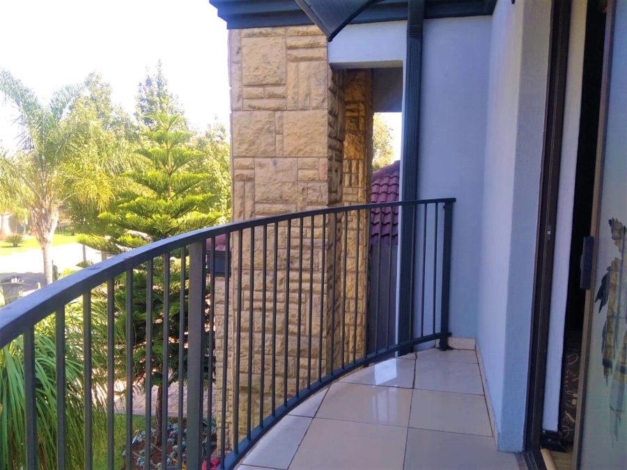 5 Bedroom Property for Sale in Montana Tuine Gauteng
