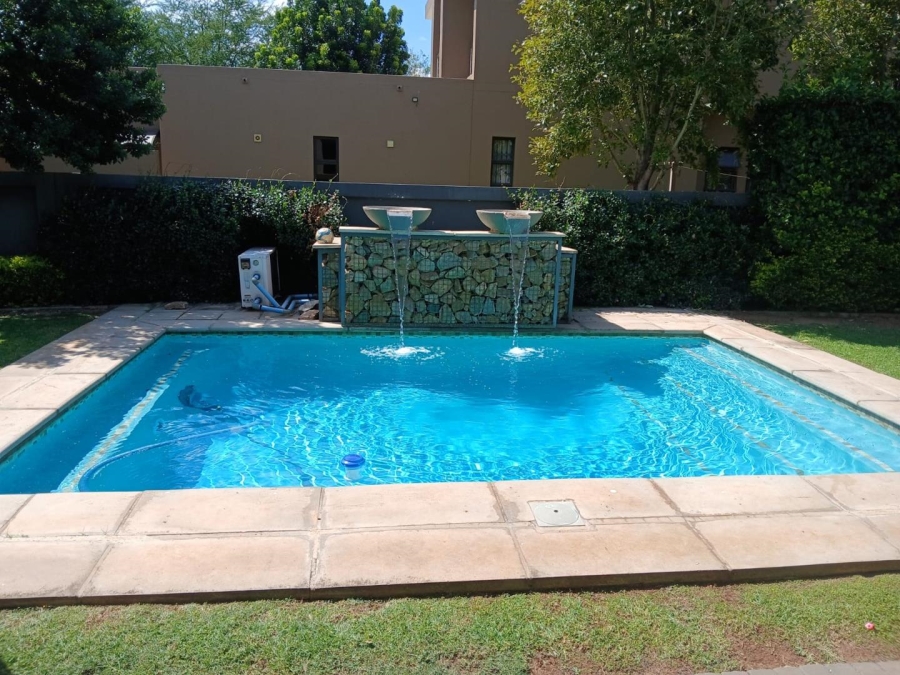5 Bedroom Property for Sale in Montana Park Gauteng