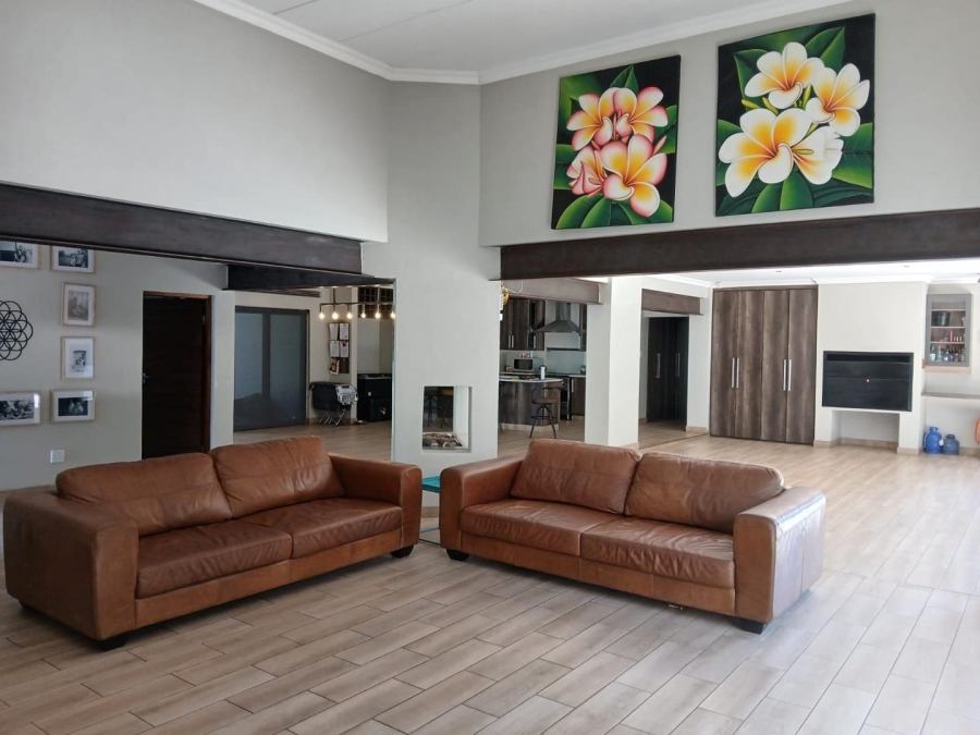 5 Bedroom Property for Sale in Montana Park Gauteng