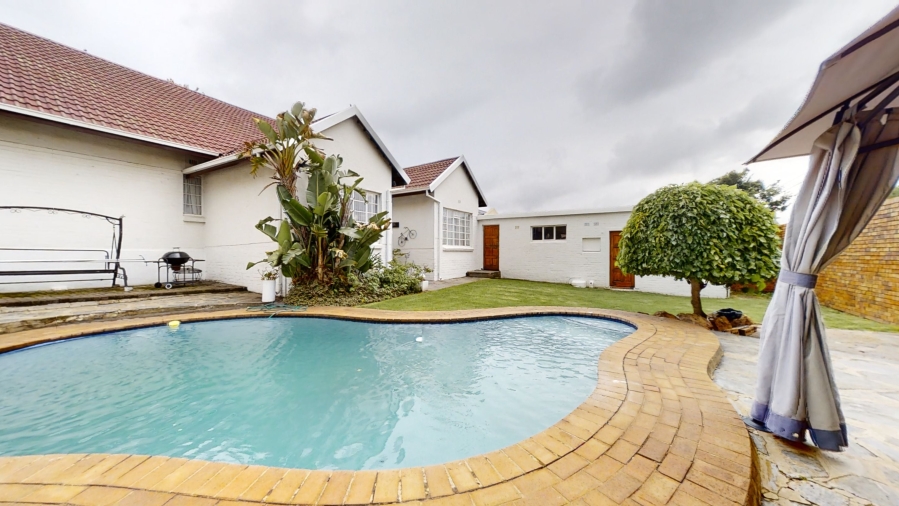 3 Bedroom Property for Sale in Sunnyridge Gauteng