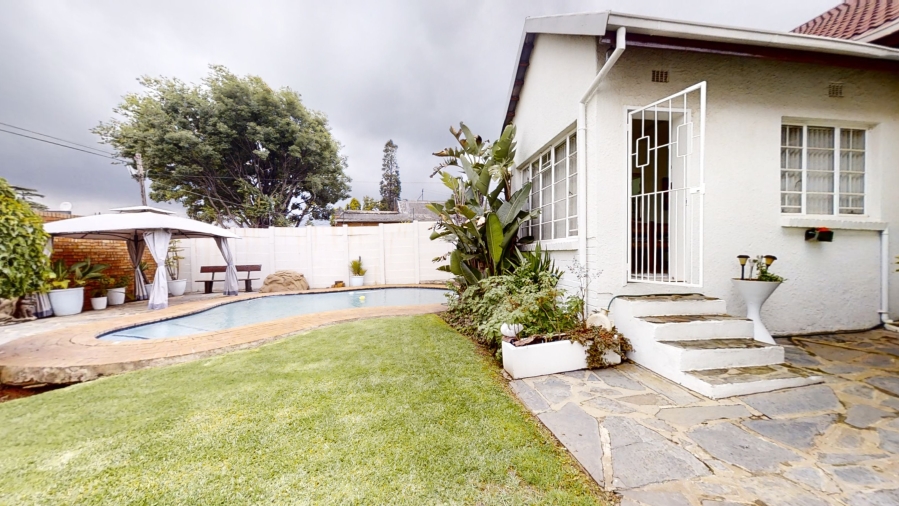3 Bedroom Property for Sale in Sunnyridge Gauteng