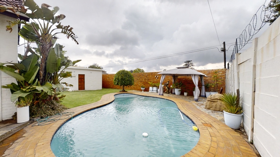 3 Bedroom Property for Sale in Sunnyridge Gauteng