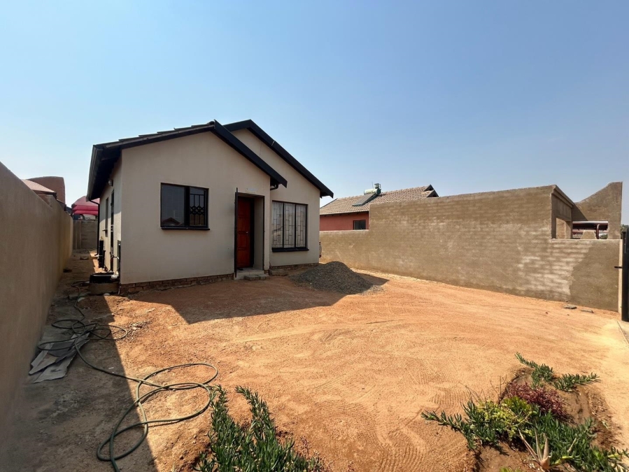 2 Bedroom Property for Sale in Soshanguve VV Gauteng