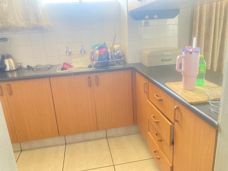 2 Bedroom Property for Sale in Pretoria North Gauteng