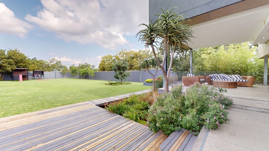 5 Bedroom Property for Sale in Rynfield Gauteng