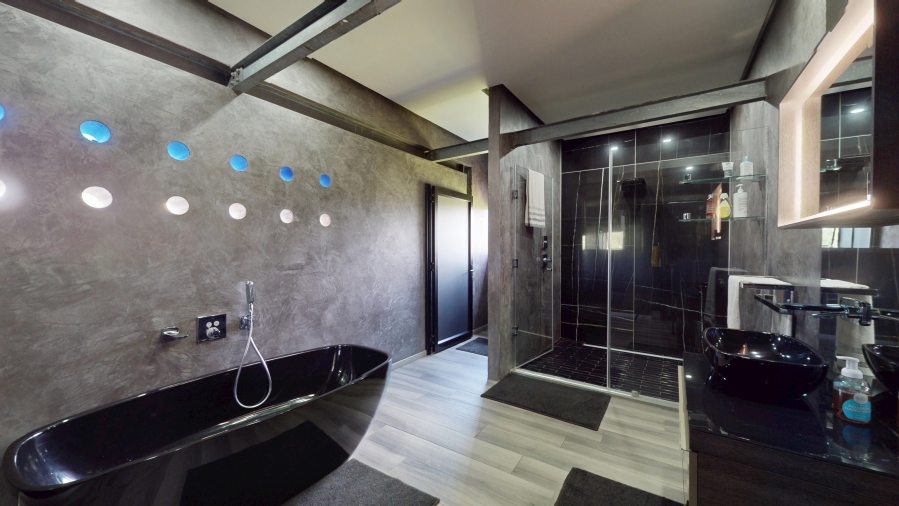 5 Bedroom Property for Sale in Rynfield Gauteng