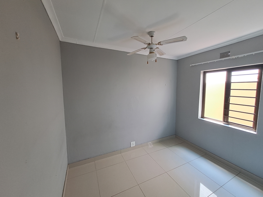 2 Bedroom Property for Sale in Albertville Gauteng
