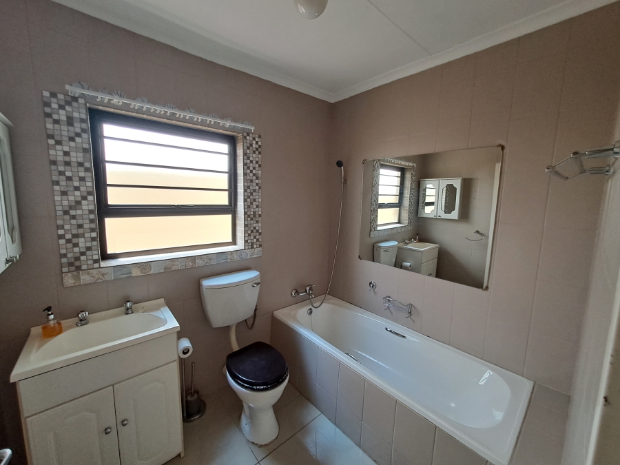 2 Bedroom Property for Sale in Albertville Gauteng