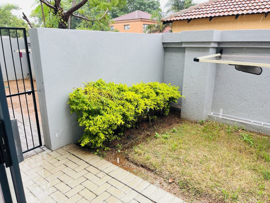 2 Bedroom Property for Sale in Heatherview Gauteng