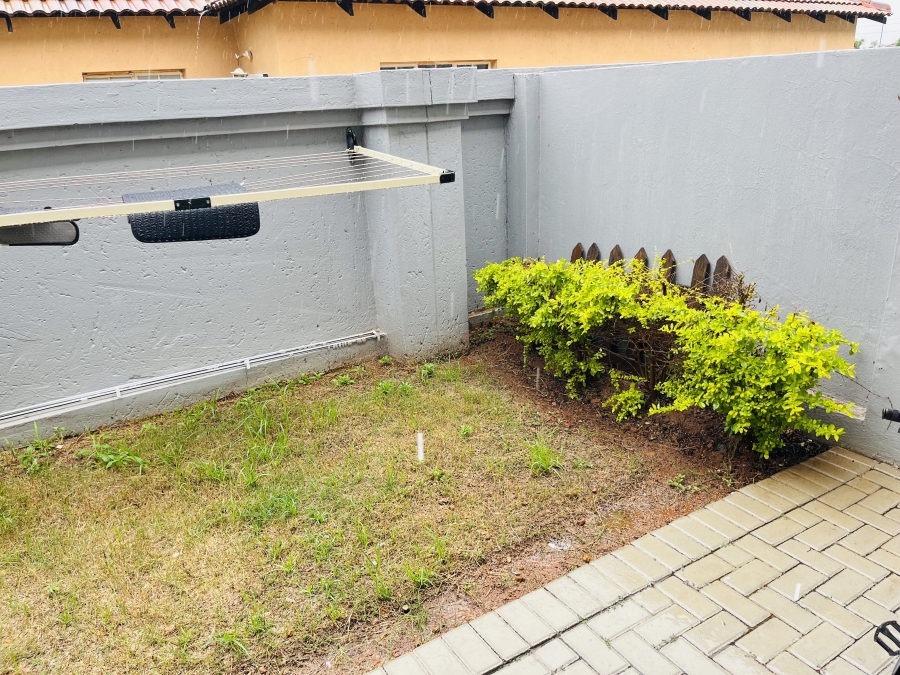 2 Bedroom Property for Sale in Heatherview Gauteng