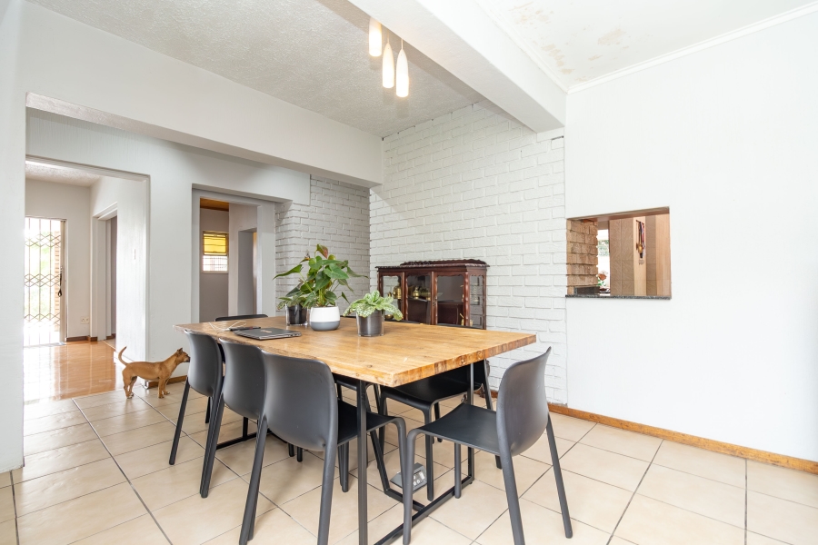 4 Bedroom Property for Sale in Sunninghill Gauteng
