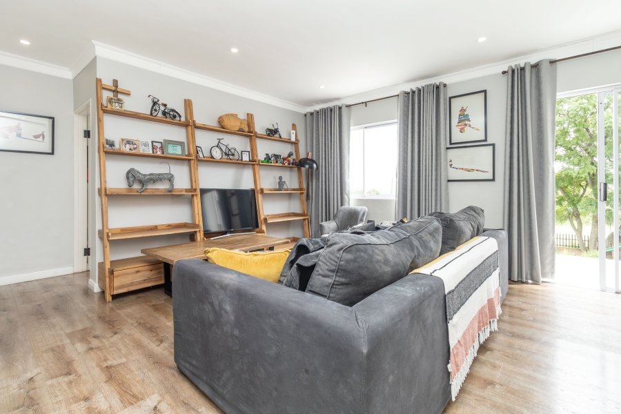4 Bedroom Property for Sale in Sunninghill Gauteng