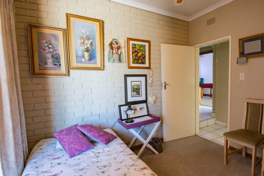5 Bedroom Property for Sale in Sunward Park Gauteng