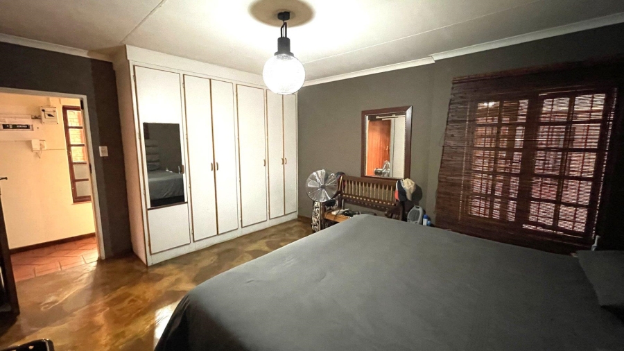 4 Bedroom Property for Sale in Clubview Gauteng