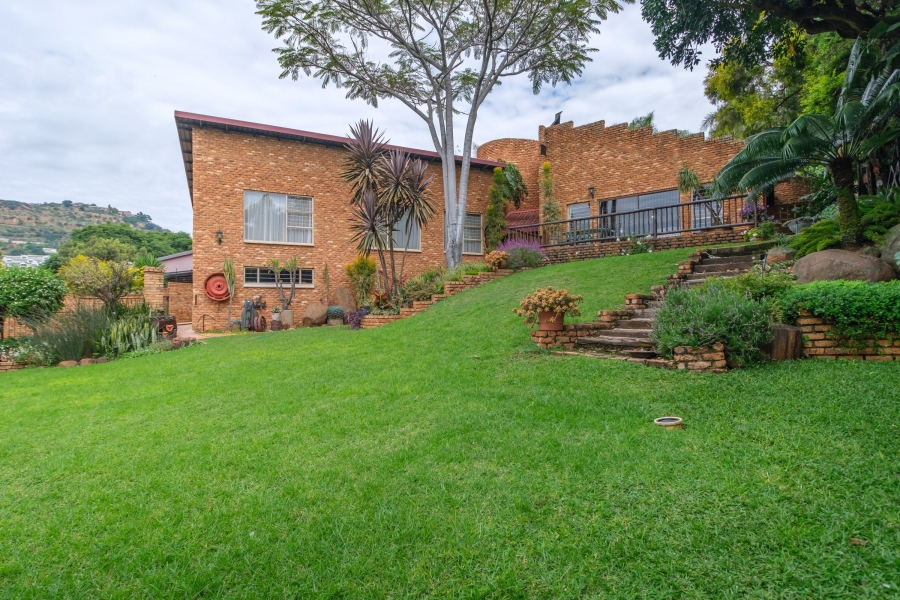 4 Bedroom Property for Sale in Strubensvallei Gauteng