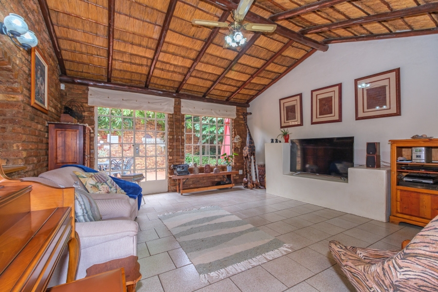 4 Bedroom Property for Sale in Strubensvallei Gauteng
