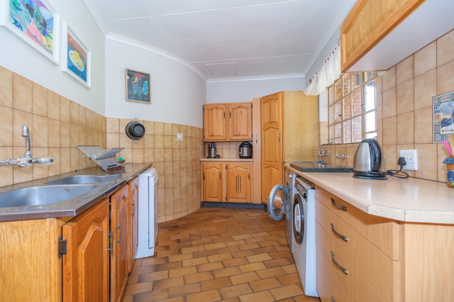 4 Bedroom Property for Sale in Strubensvallei Gauteng