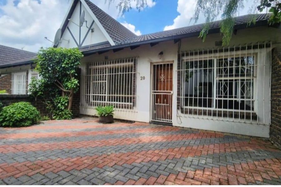 2 Bedroom Property for Sale in Albemarle Gauteng