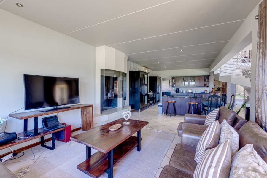 13 Bedroom Property for Sale in Marlbank Gauteng