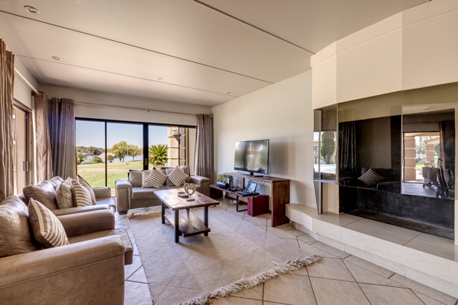 13 Bedroom Property for Sale in Marlbank Gauteng
