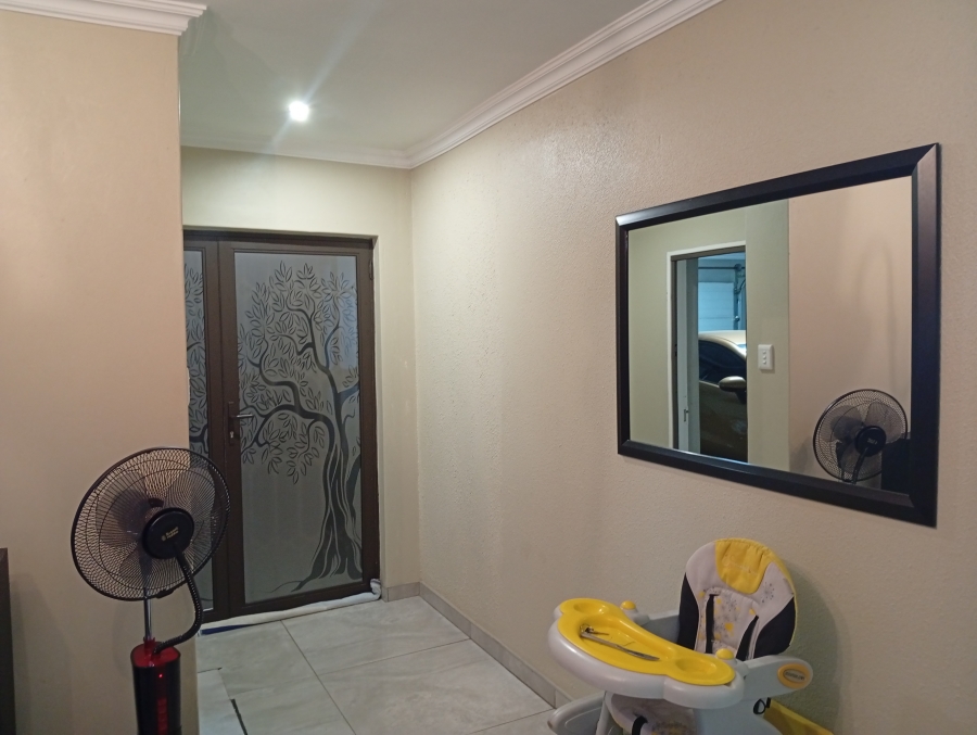 To Let 3 Bedroom Property for Rent in Nellmapius Gauteng