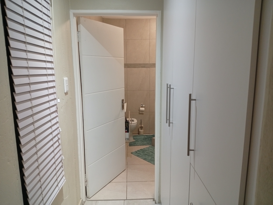 To Let 3 Bedroom Property for Rent in Nellmapius Gauteng