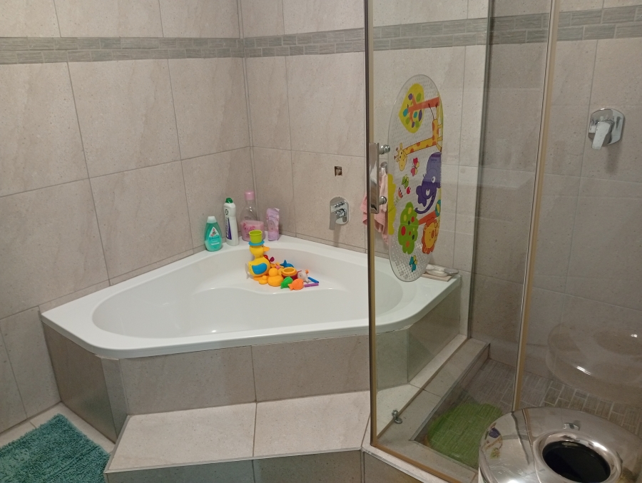 To Let 3 Bedroom Property for Rent in Nellmapius Gauteng