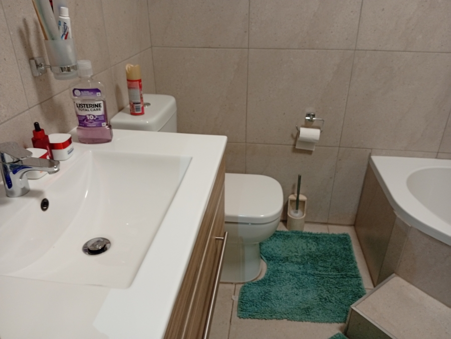 To Let 3 Bedroom Property for Rent in Nellmapius Gauteng