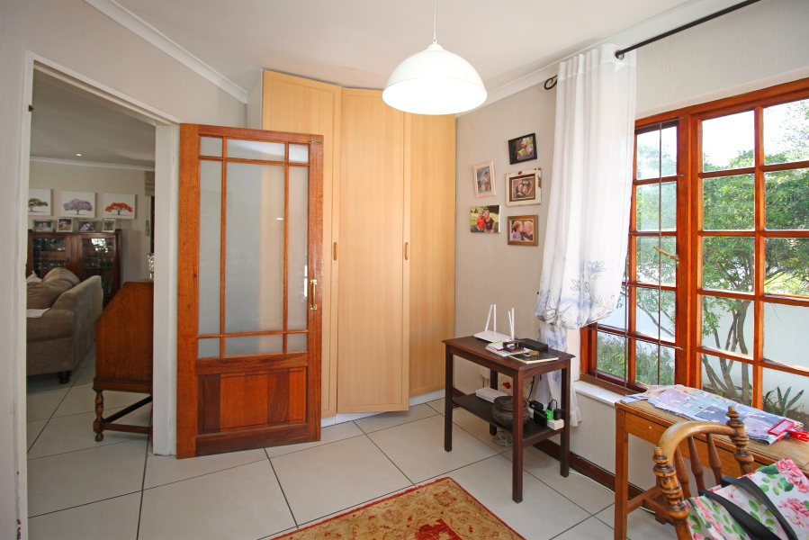 3 Bedroom Property for Sale in Olivedale Gauteng