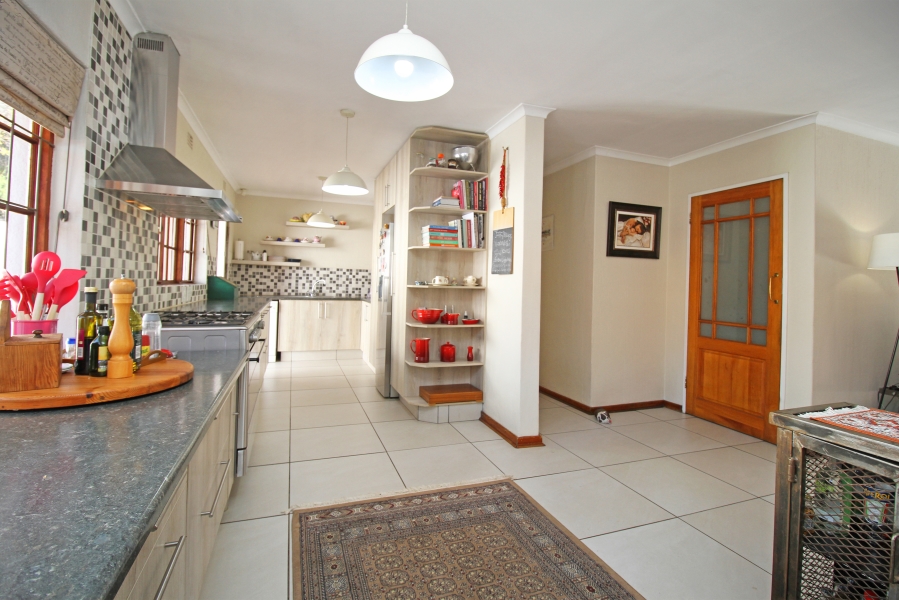3 Bedroom Property for Sale in Olivedale Gauteng