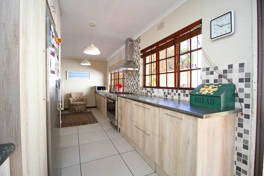 3 Bedroom Property for Sale in Olivedale Gauteng