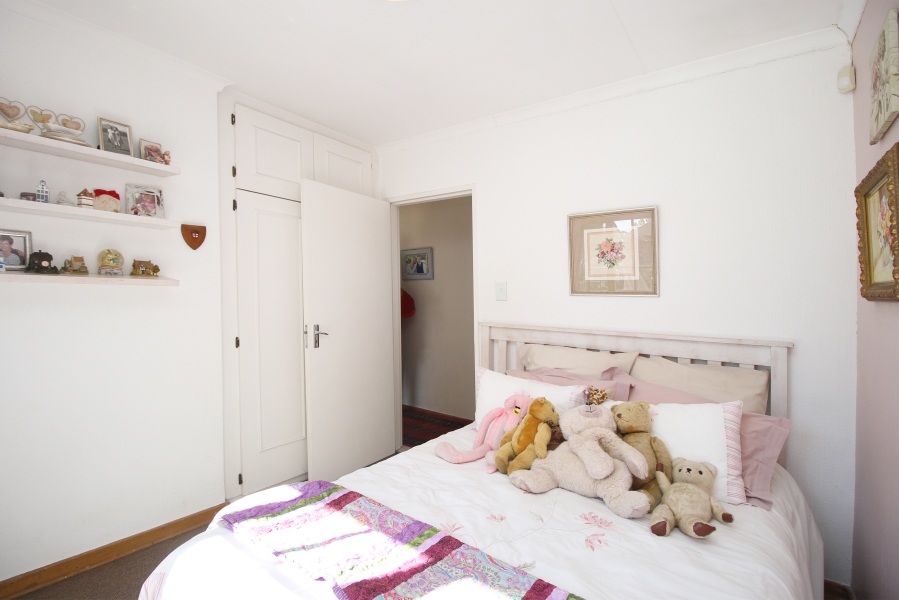 3 Bedroom Property for Sale in Olivedale Gauteng