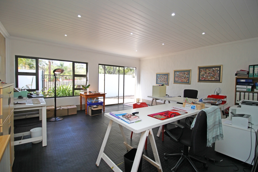 3 Bedroom Property for Sale in Olivedale Gauteng