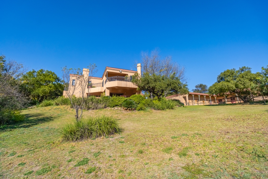 4 Bedroom Property for Sale in Chartwell Gauteng