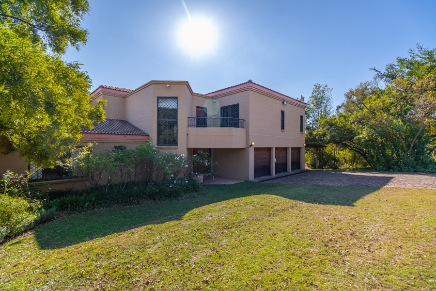 4 Bedroom Property for Sale in Chartwell Gauteng