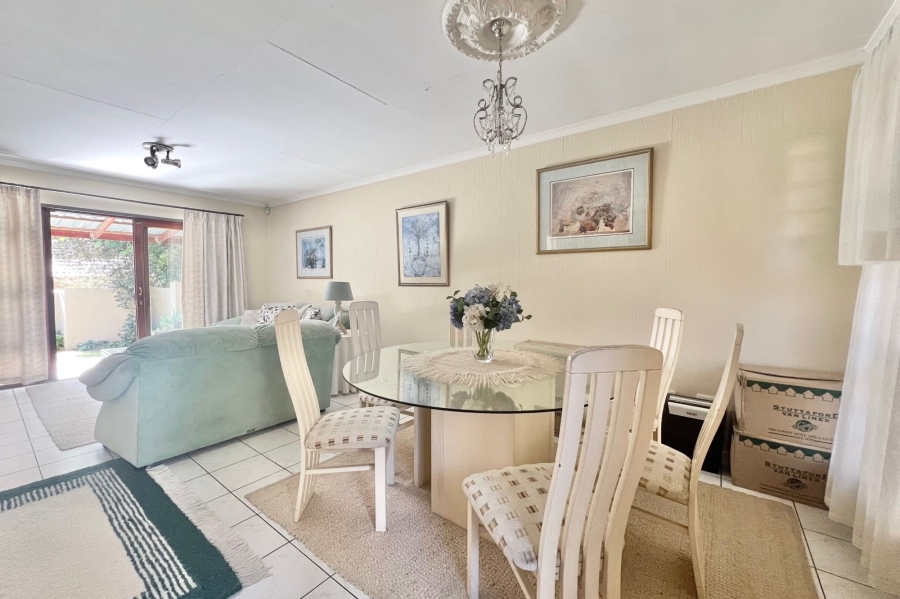 2 Bedroom Property for Sale in Lonehill Gauteng