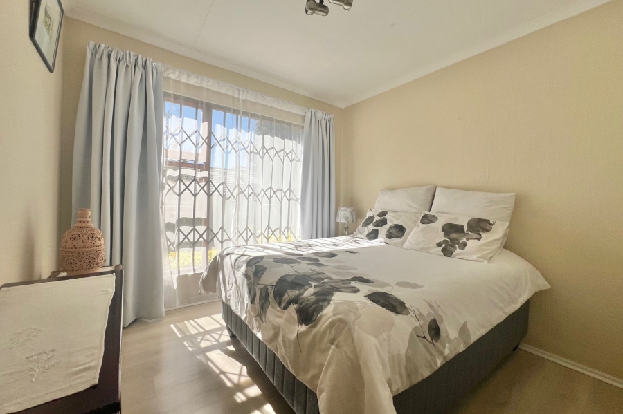 2 Bedroom Property for Sale in Lonehill Gauteng