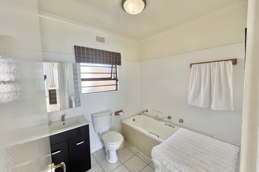 2 Bedroom Property for Sale in Lonehill Gauteng