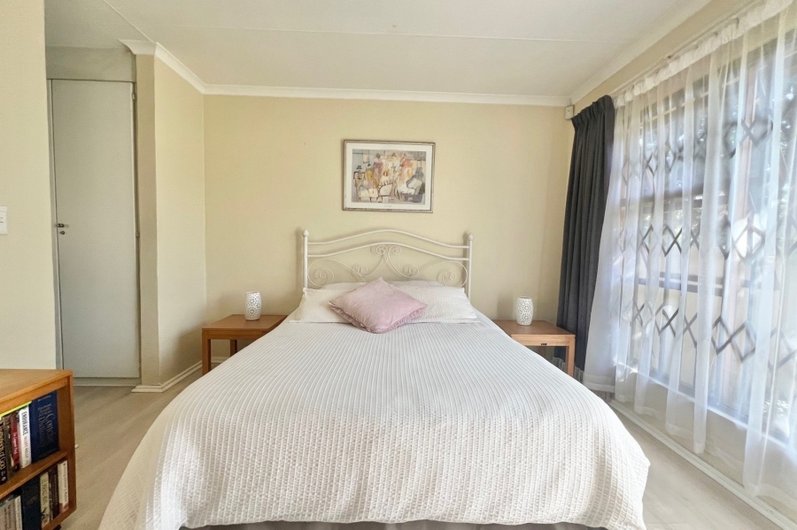 2 Bedroom Property for Sale in Lonehill Gauteng