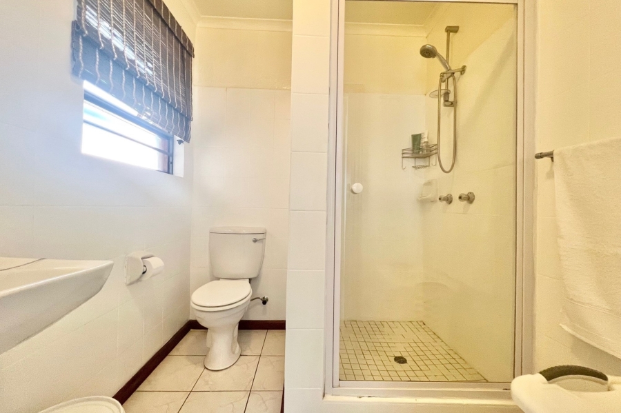 2 Bedroom Property for Sale in Lonehill Gauteng