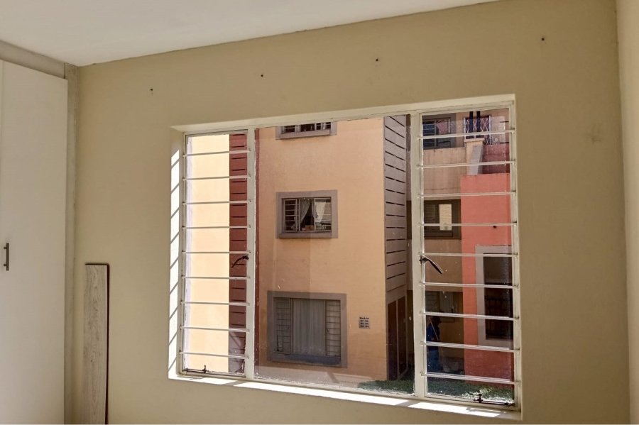 To Let 2 Bedroom Property for Rent in Clubview Gauteng