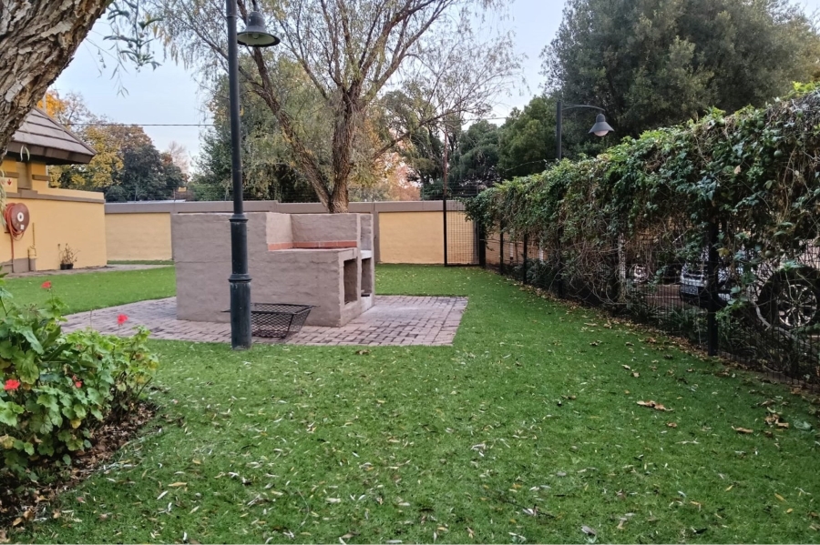 To Let 2 Bedroom Property for Rent in Clubview Gauteng