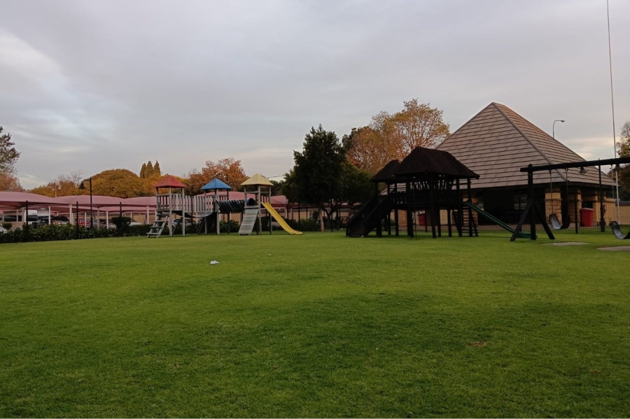 To Let 2 Bedroom Property for Rent in Clubview Gauteng