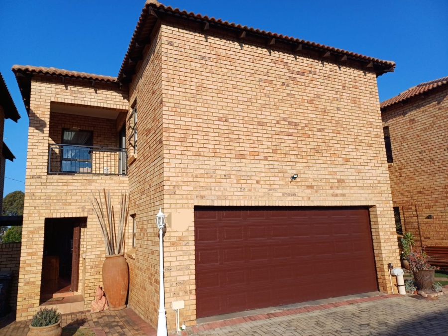 3 Bedroom Property for Sale in Chancliff Ridge Gauteng