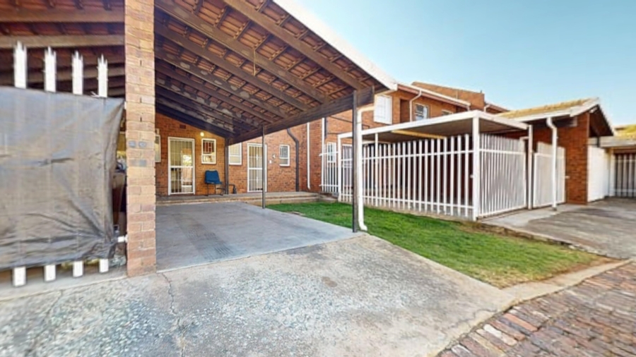 3 Bedroom Property for Sale in Primrose Gauteng