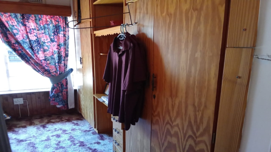 4 Bedroom Property for Sale in Theoville Gauteng