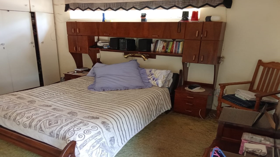 4 Bedroom Property for Sale in Theoville Gauteng