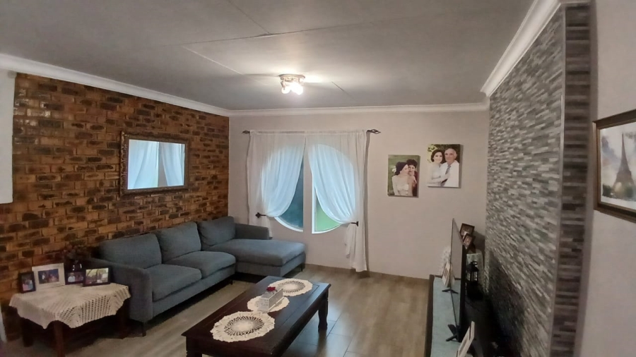 3 Bedroom Property for Sale in Meyerton Ext 6 Gauteng