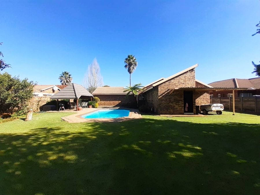3 Bedroom Property for Sale in Meyerton Ext 6 Gauteng
